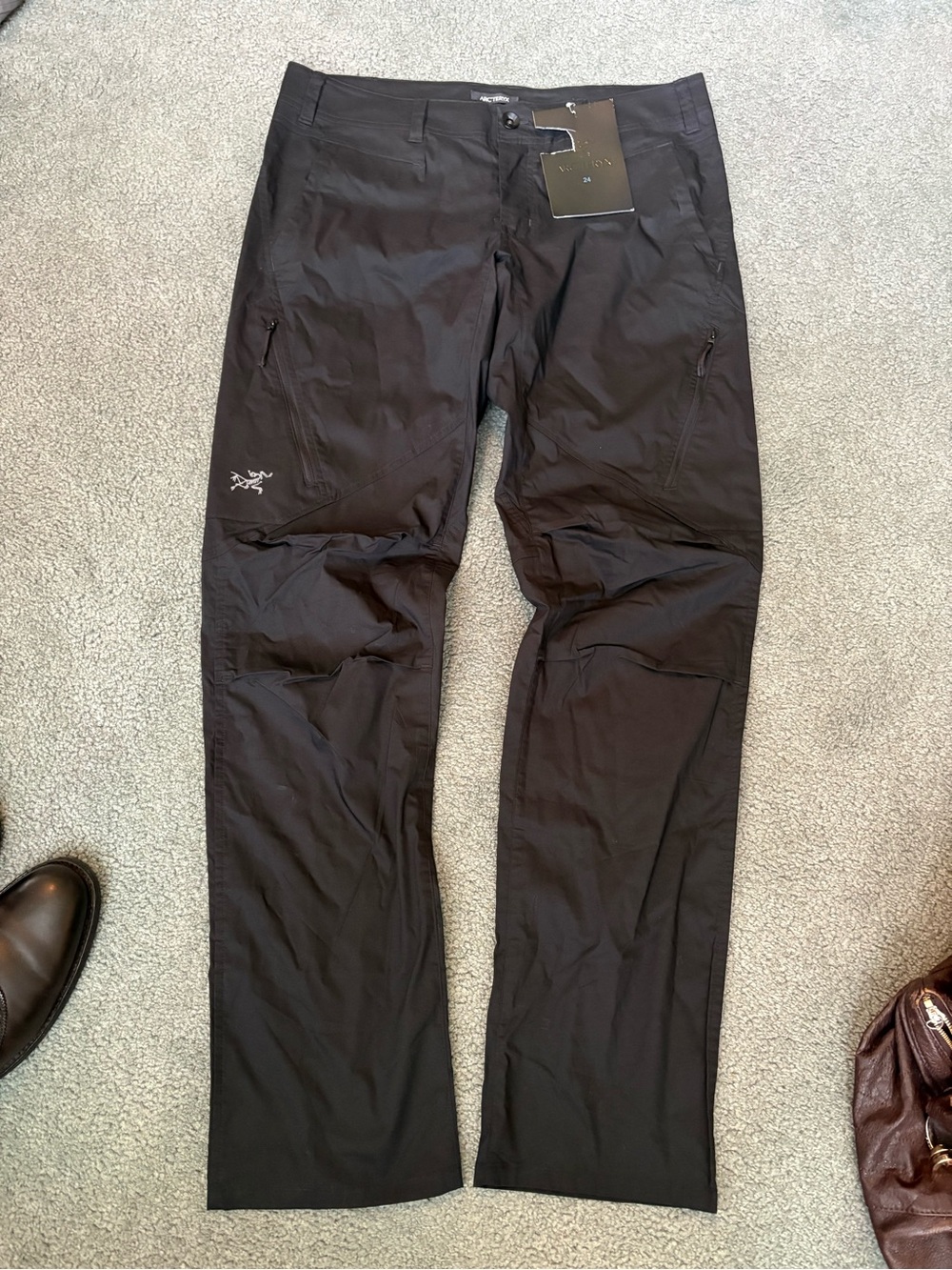 NWT Arc'teryx Men's Black Technical Pants